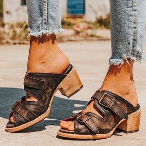 Black Freebird Caprice Sandals